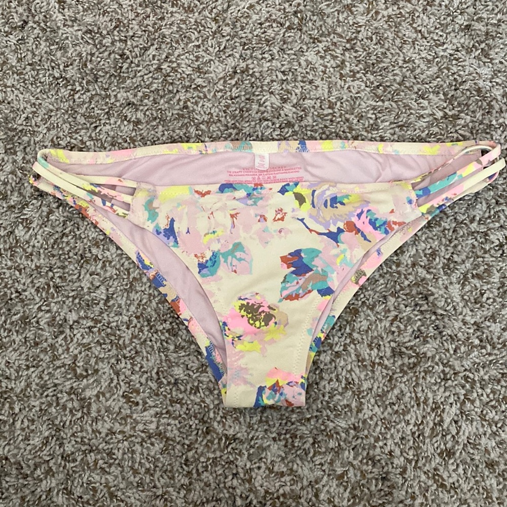 Victoria Secret Bottoms Strappy Cheeky